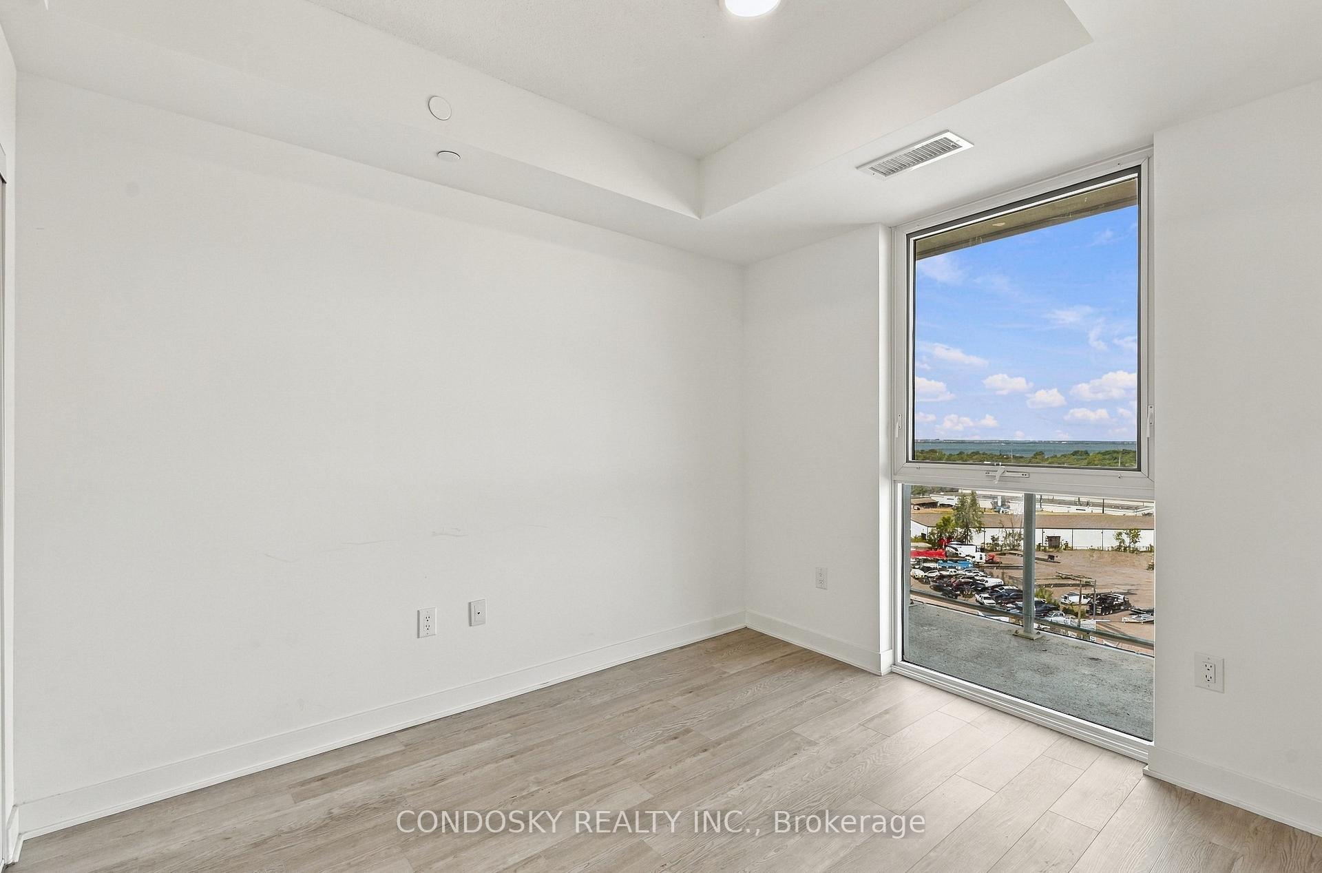 Photo 18 of Unit 1012, 2782 Barton Street E, Hamilton, Riverdale — HOMEH
