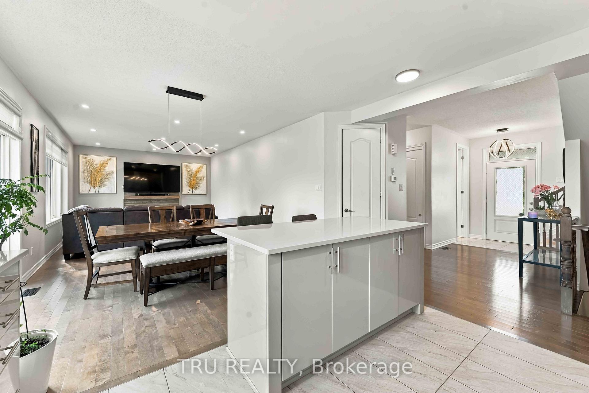 Photo 14 of 357 Lamarche Avenue, Ottawa, Chapel Hill South - Orleans Village — HOMEH