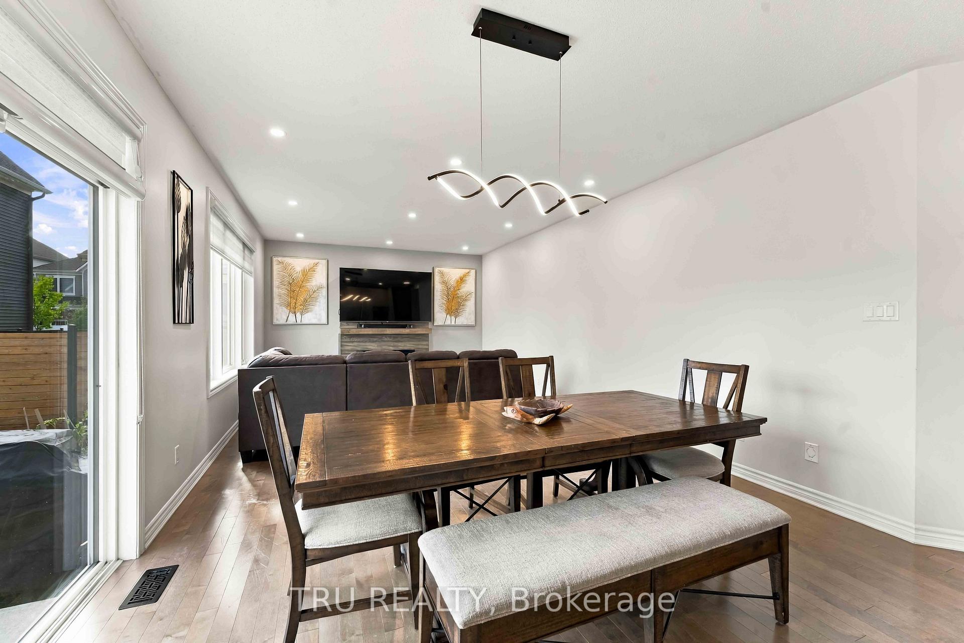 Photo 15 of 357 Lamarche Avenue, Ottawa, Chapel Hill South - Orleans Village — HOMEH
