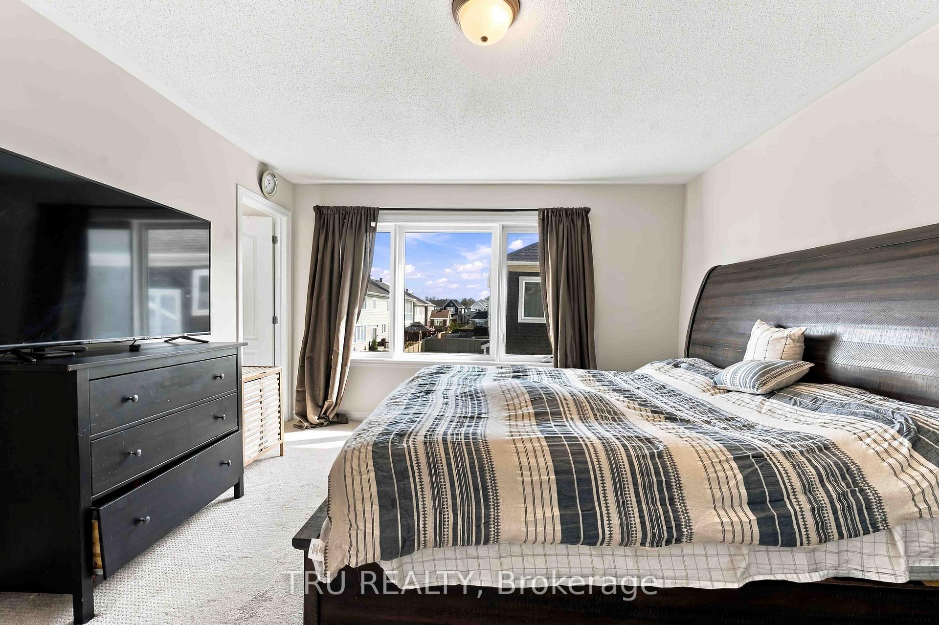 Photo 34 of 357 Lamarche Avenue, Ottawa, Chapel Hill South - Orleans Village — HOMEH