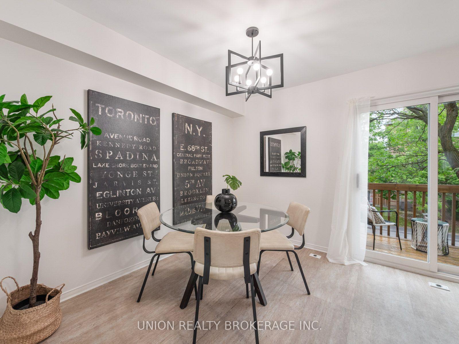 Photo 14 of Unit 12, 4E Leaside Park Drive, Toronto, Thorncliffe Park — HOMEH