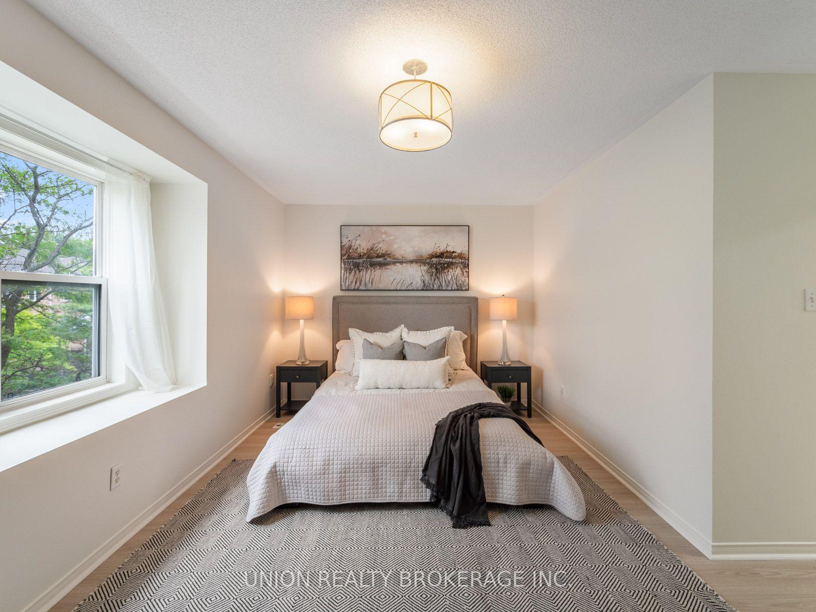 Photo 19 of Unit 12, 4E Leaside Park Drive, Toronto, Thorncliffe Park — HOMEH