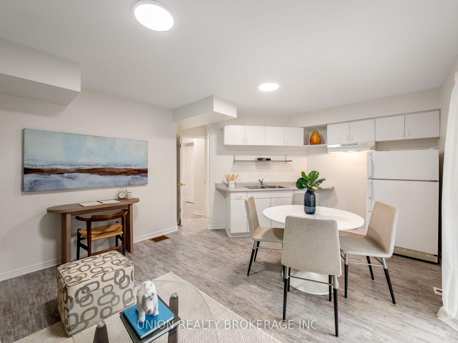 Photo 30 of Unit 12, 4E Leaside Park Drive, Toronto, Thorncliffe Park — HOMEH