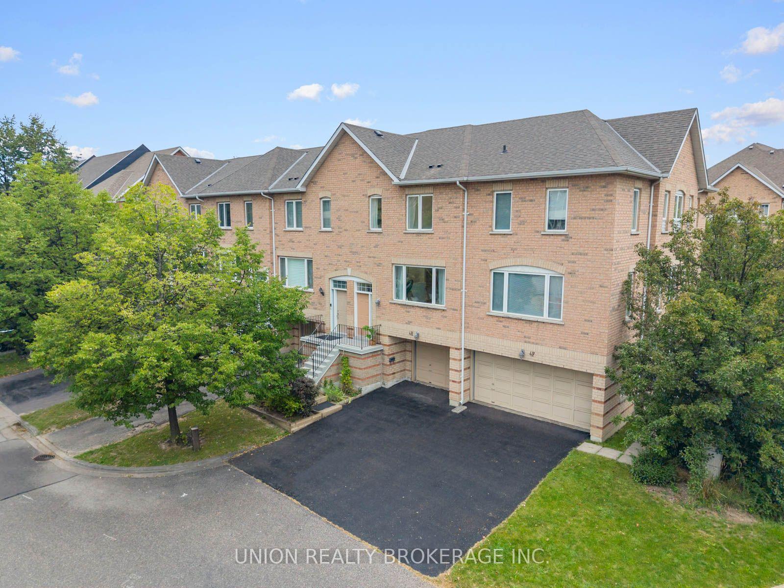 Photo 40 of Unit 12, 4E Leaside Park Drive, Toronto, Thorncliffe Park — HOMEH