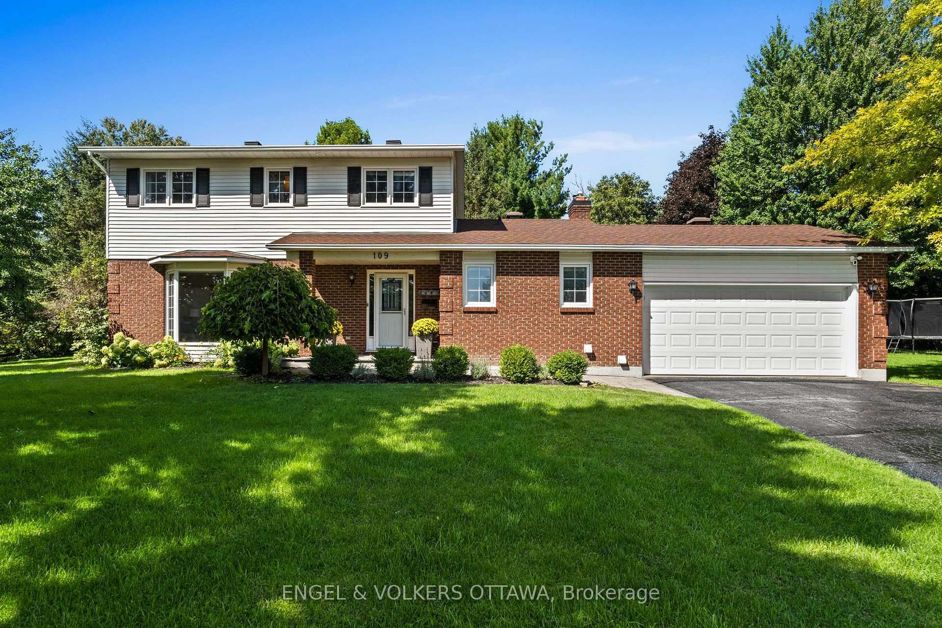 Photo of 109 Inniskillin Drive