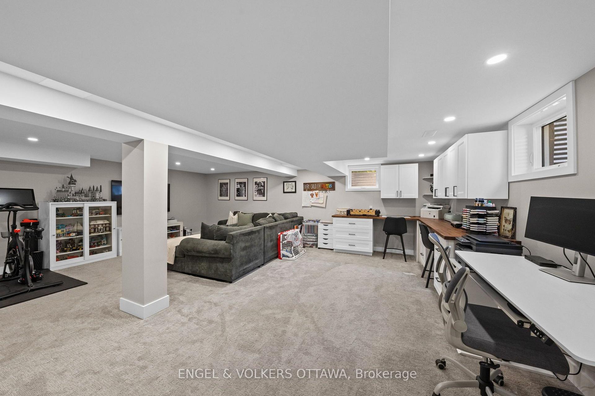 Photo 32 of 109 Inniskillin Drive, Ottawa, Carp — HOMEH