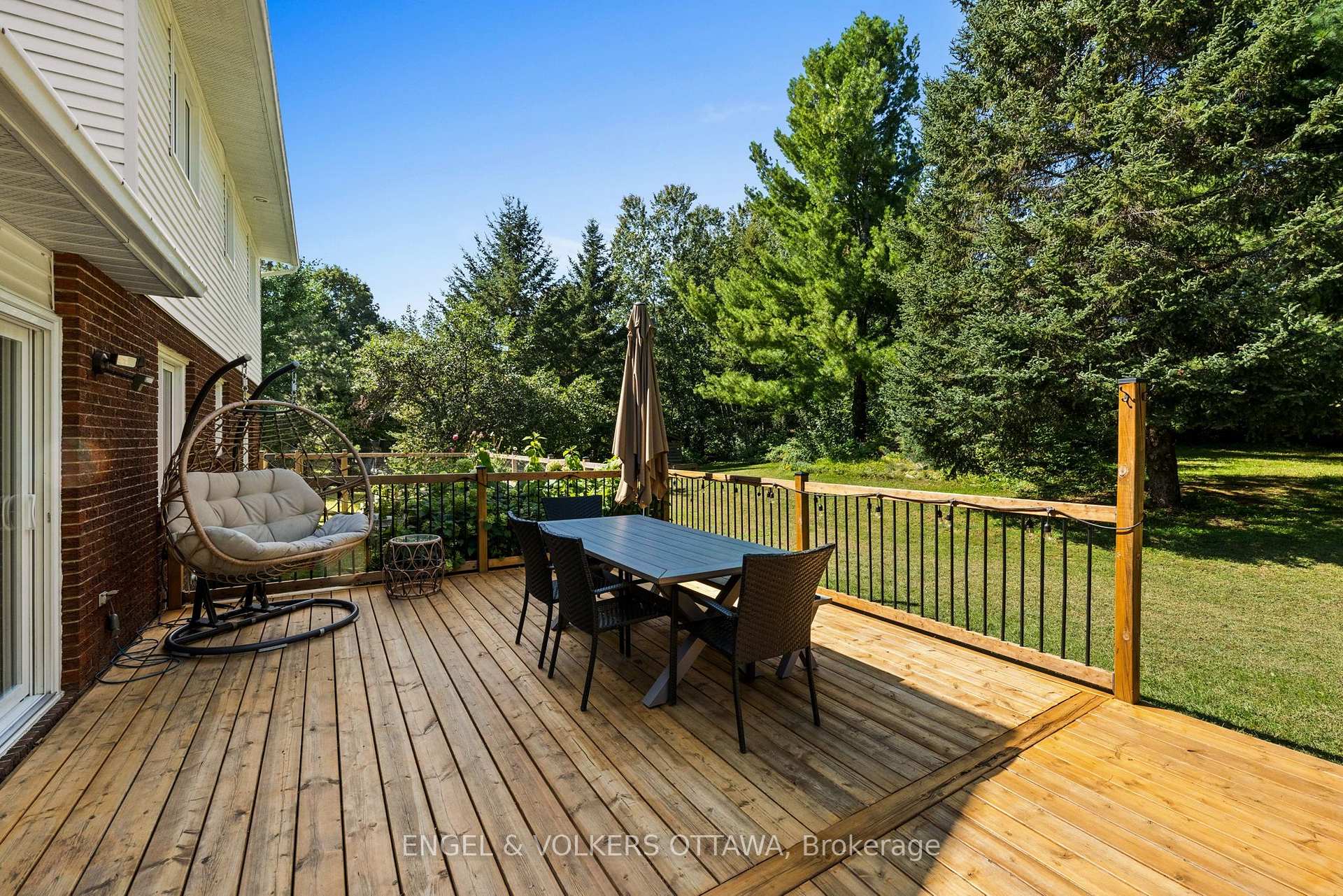 Photo 42 of 109 Inniskillin Drive, Ottawa, Carp — HOMEH