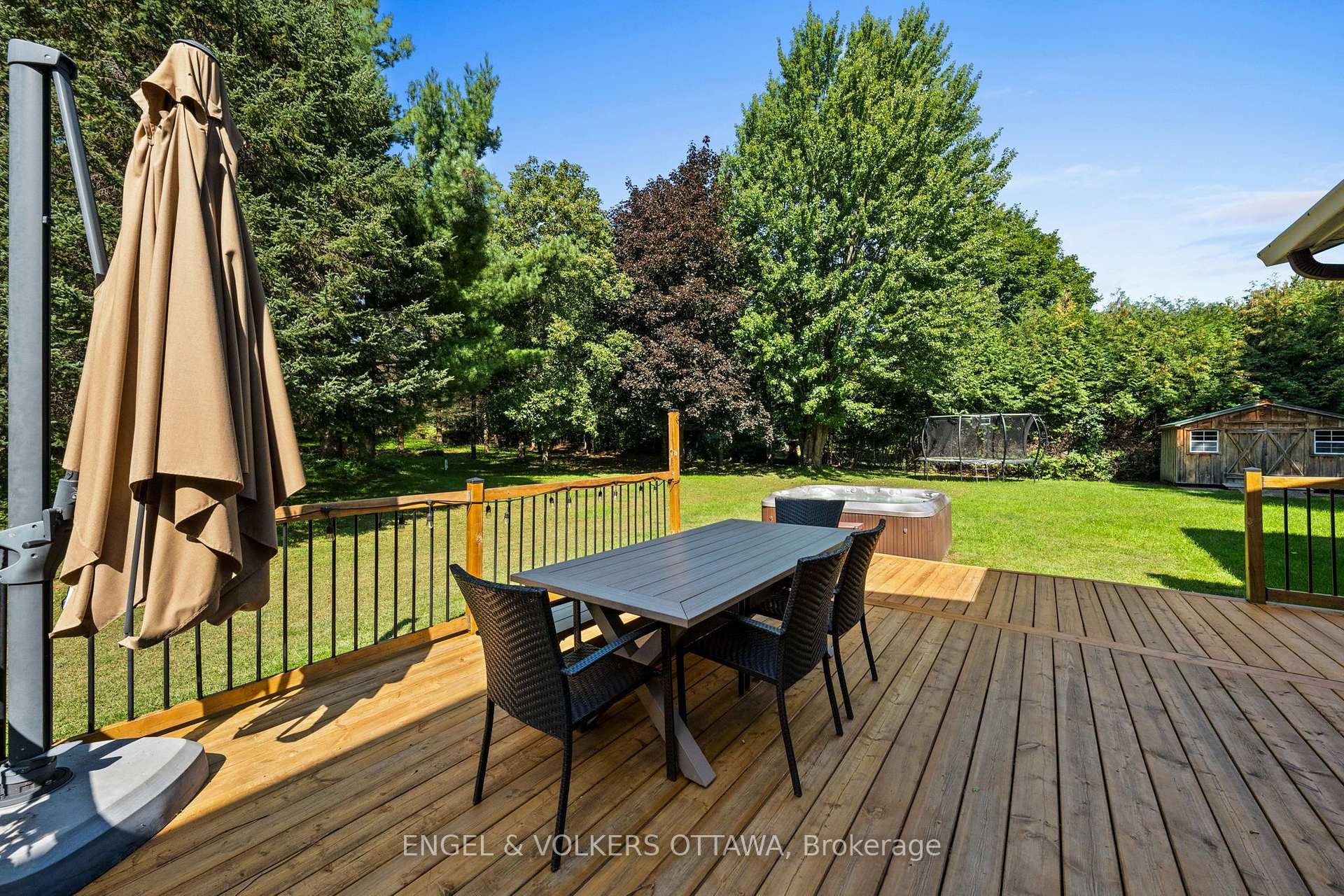 Photo 43 of 109 Inniskillin Drive, Ottawa, Carp — HOMEH