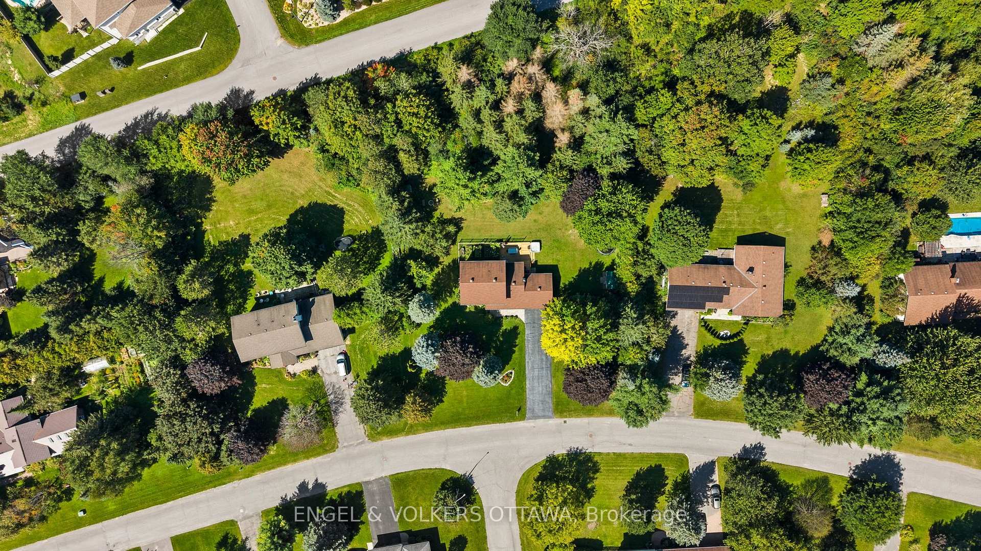 Photo 47 of 109 Inniskillin Drive, Ottawa, Carp — HOMEH