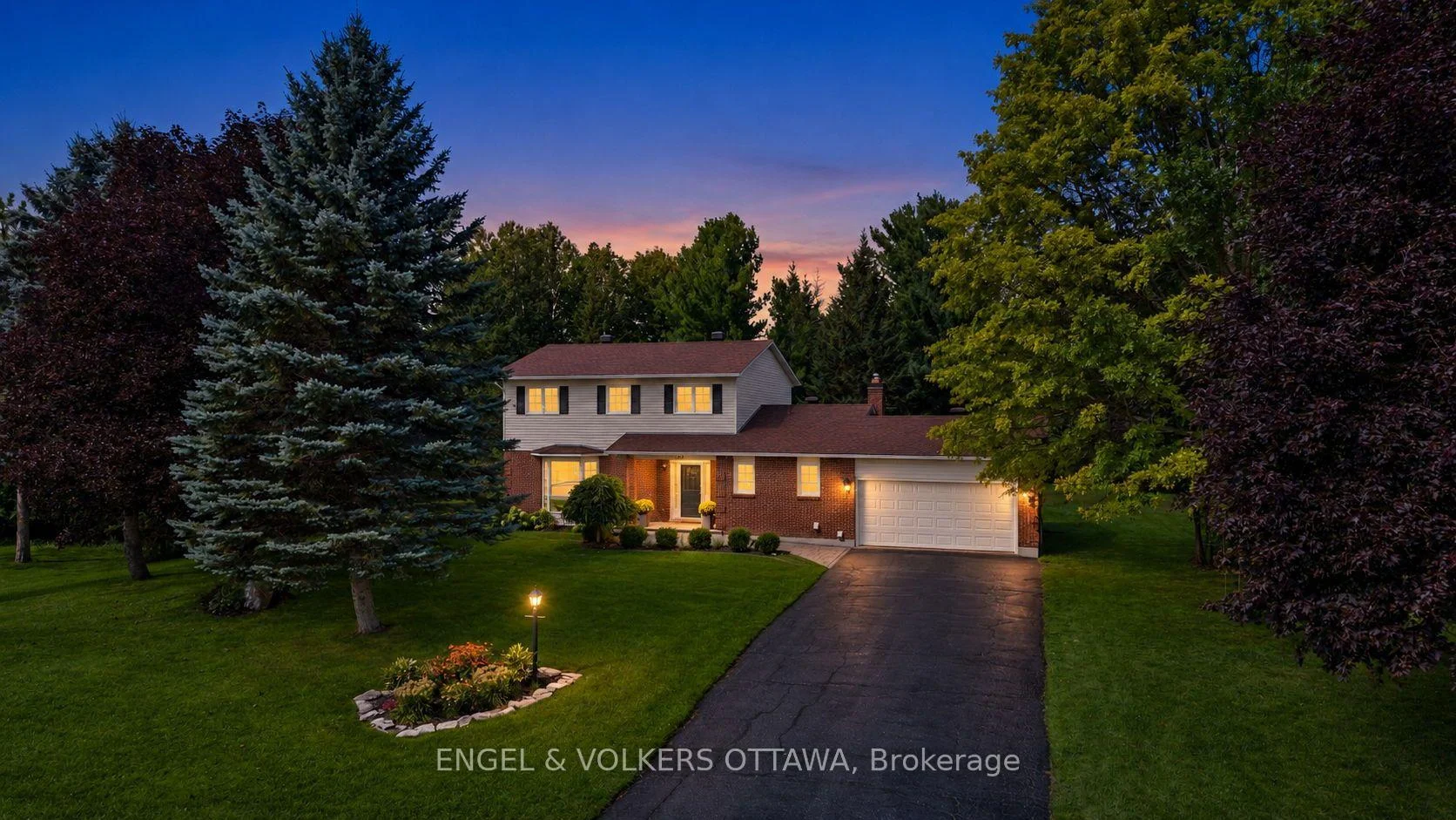 Photo 2 of 109 Inniskillin Drive, Ottawa, Carp — HOMEH