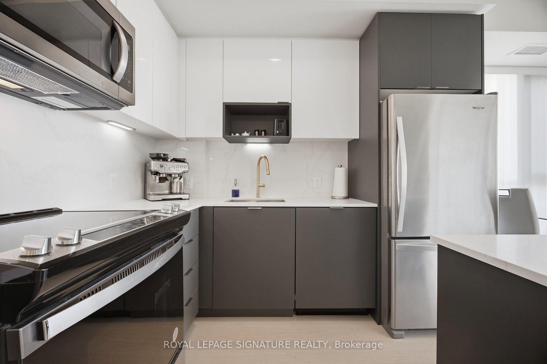 Photo 12 of Unit 1309, 204 Burnhamthorpe Road E, Mississauga, Mississauga Valleys — HOMEH
