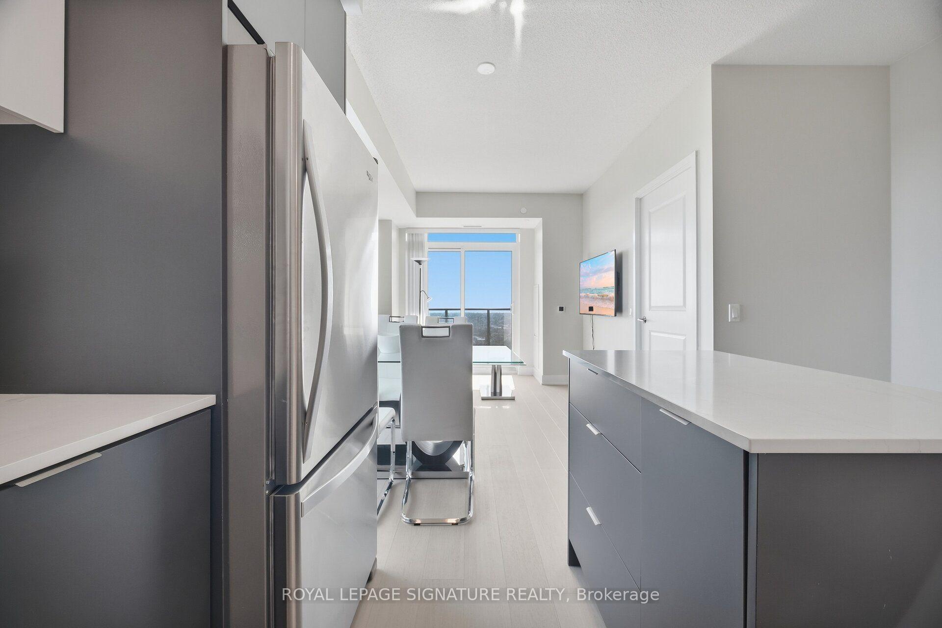 Photo 13 of Unit 1309, 204 Burnhamthorpe Road E, Mississauga, Mississauga Valleys — HOMEH