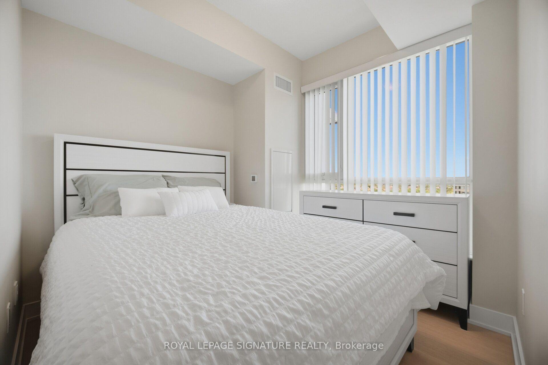 Photo 28 of Unit 1309, 204 Burnhamthorpe Road E, Mississauga, Mississauga Valleys — HOMEH