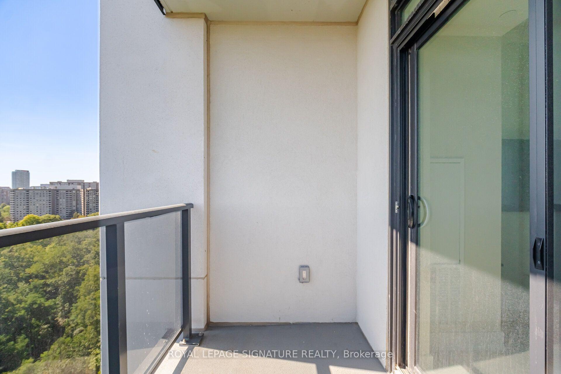 Photo 32 of Unit 1309, 204 Burnhamthorpe Road E, Mississauga, Mississauga Valleys — HOMEH