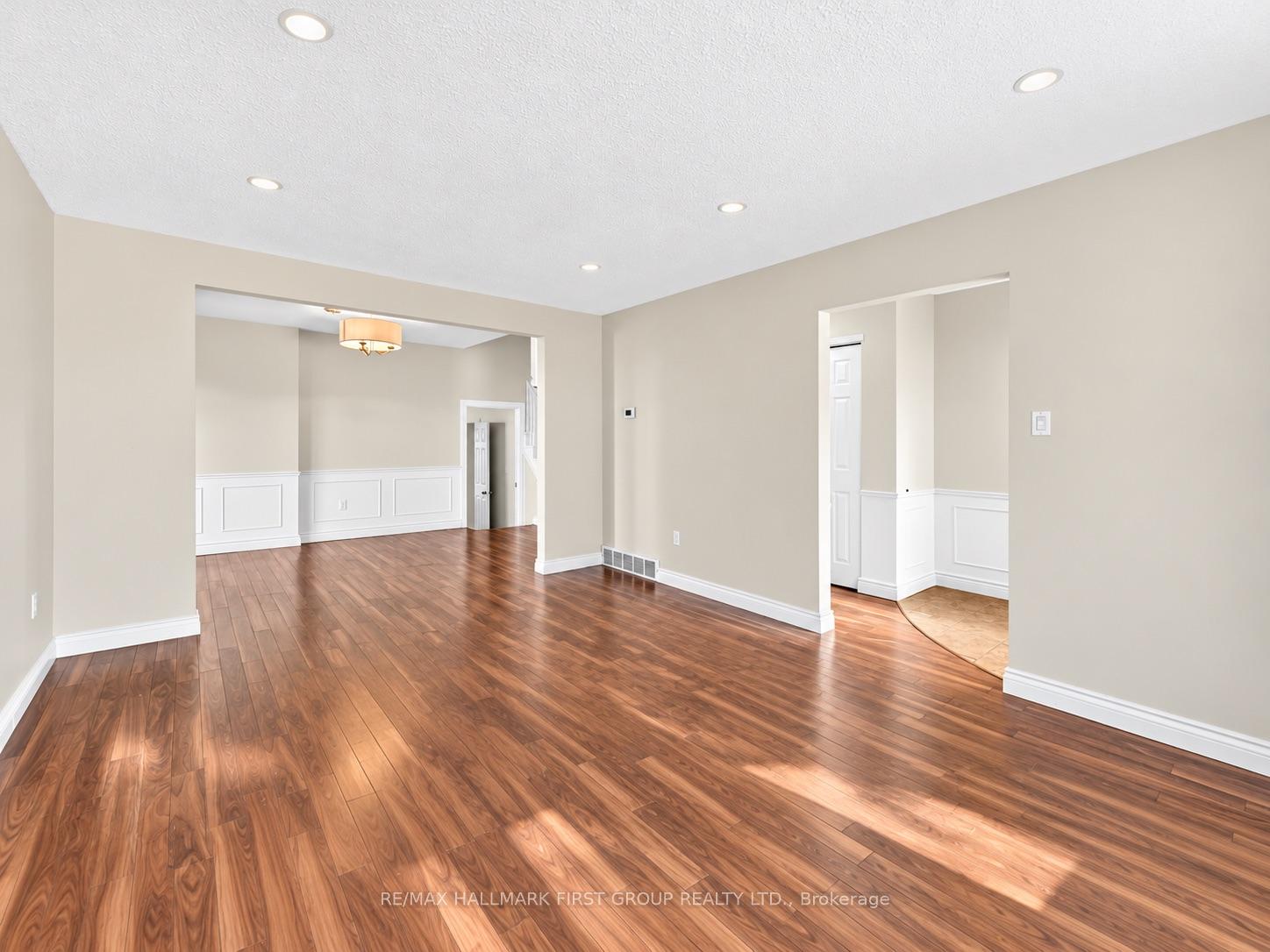Photo 6 of 174 Highview Avenue E, London, South P — HOMEH