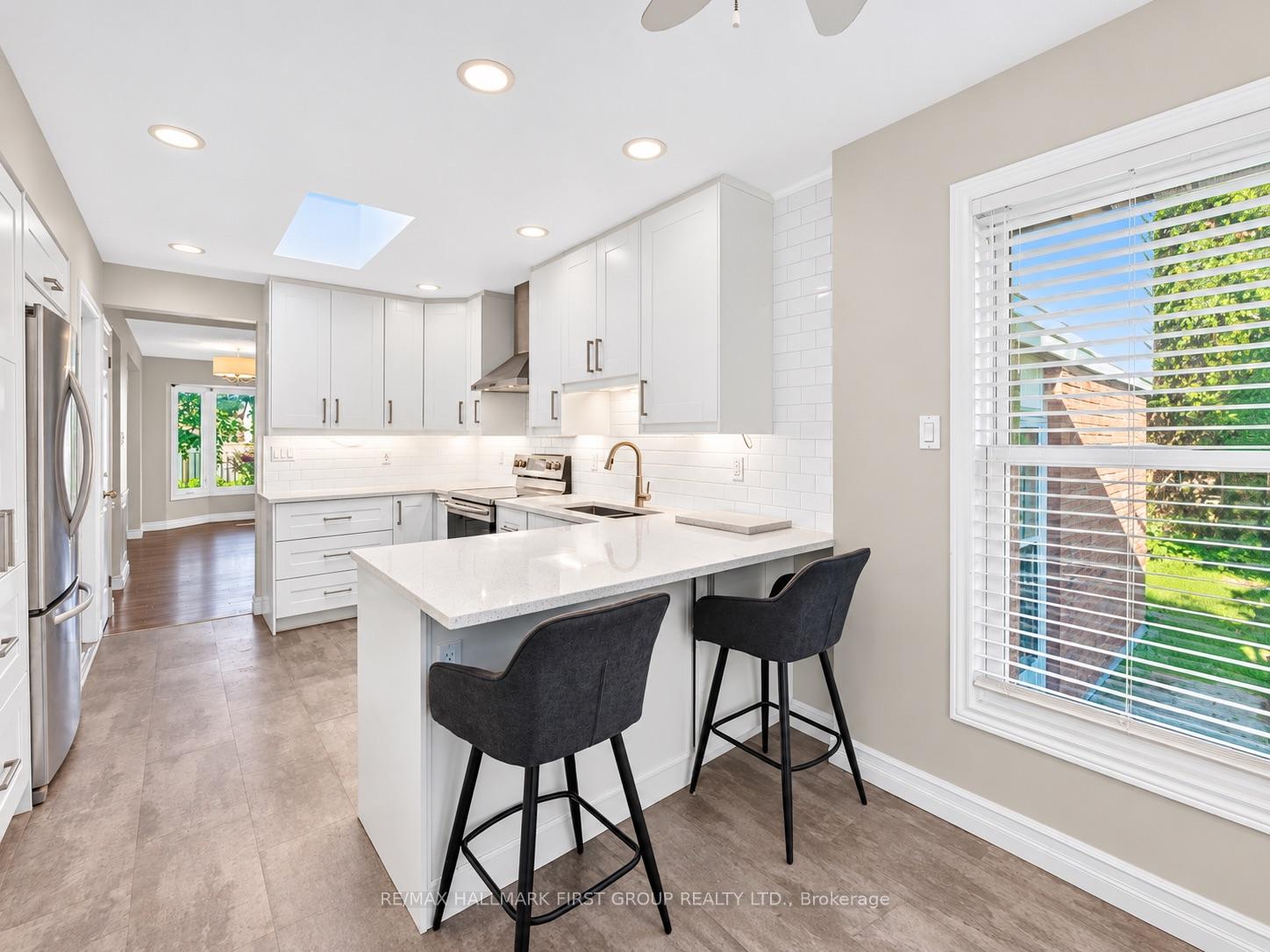 Photo 13 of 174 Highview Avenue E, London, South P — HOMEH