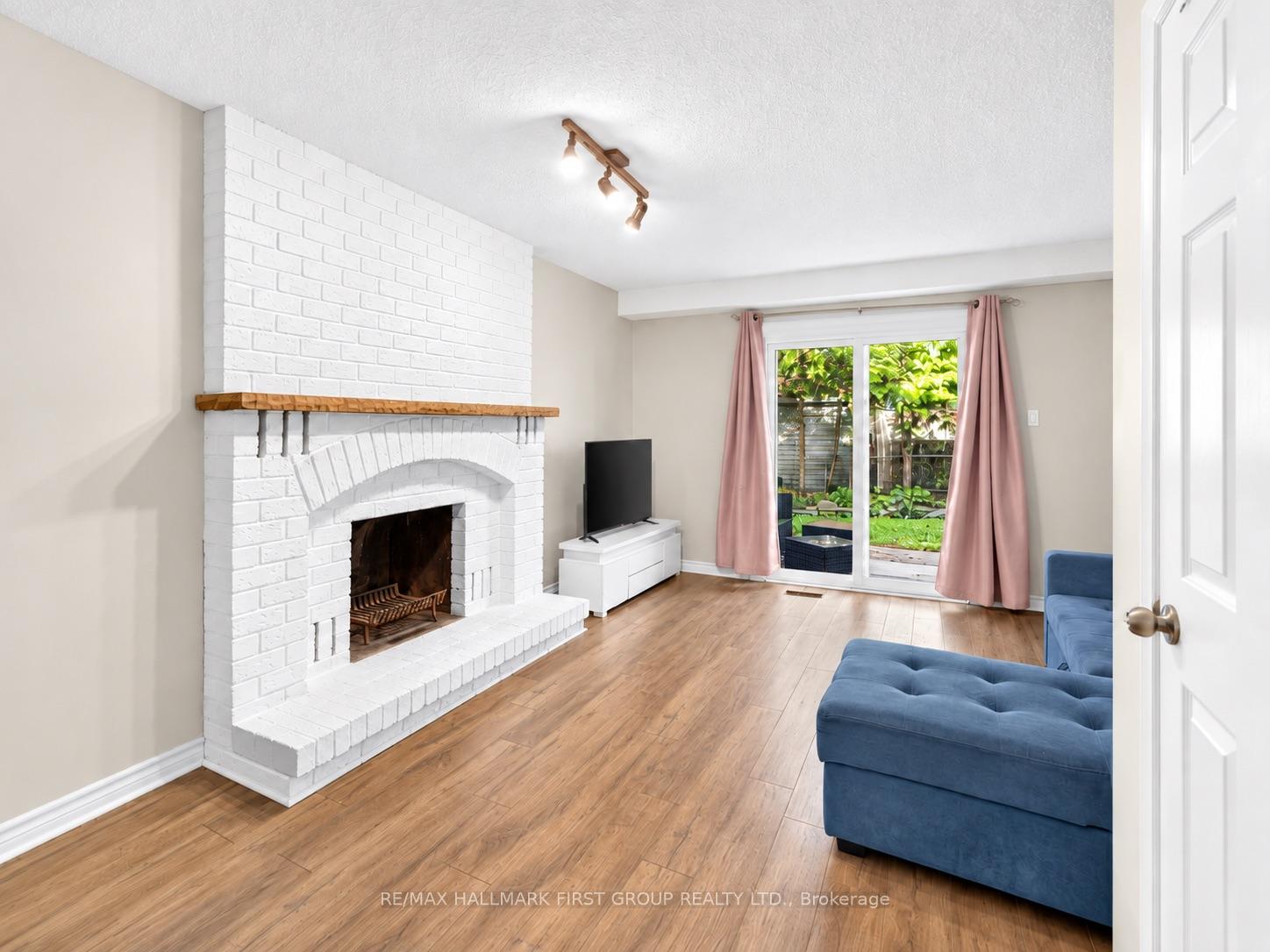 Photo 19 of 174 Highview Avenue E, London, South P — HOMEH