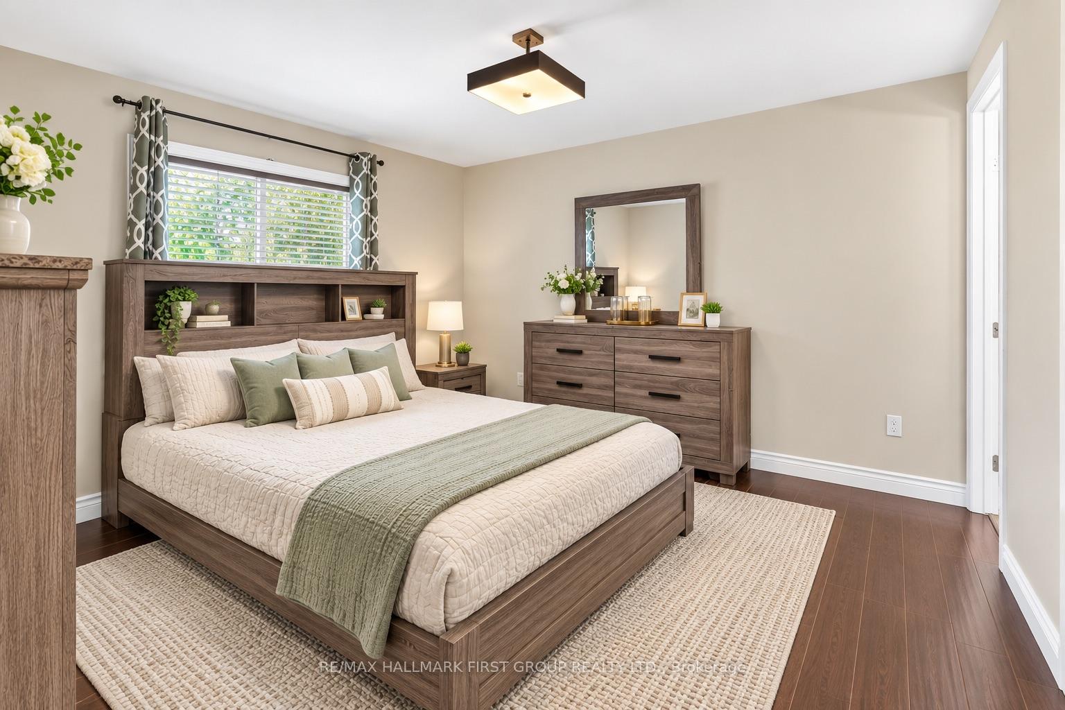 Photo 25 of 174 Highview Avenue E, London, South P — HOMEH