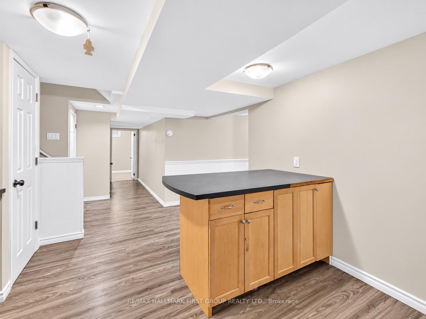 Photo 33 of 174 Highview Avenue E, London, South P — HOMEH
