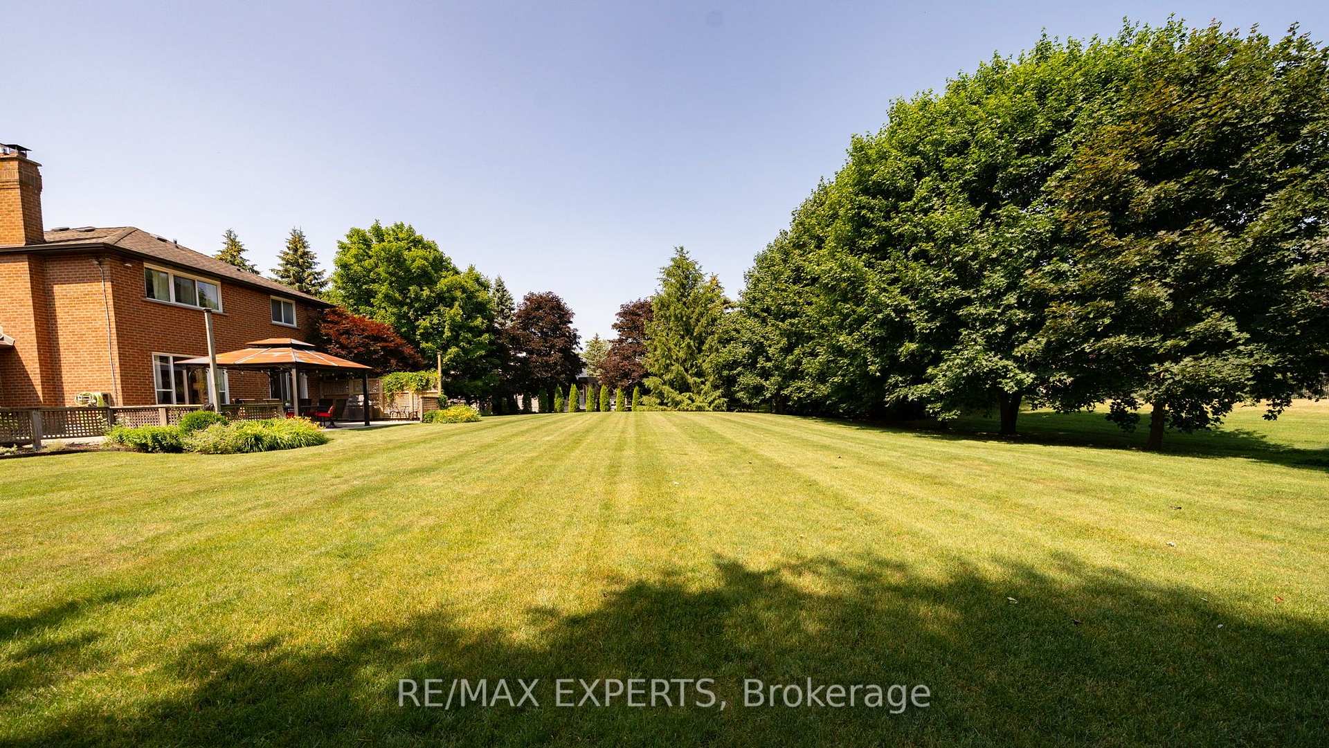Photo 47 of 10 Kehoe Court, King, Nobleton — HOMEH