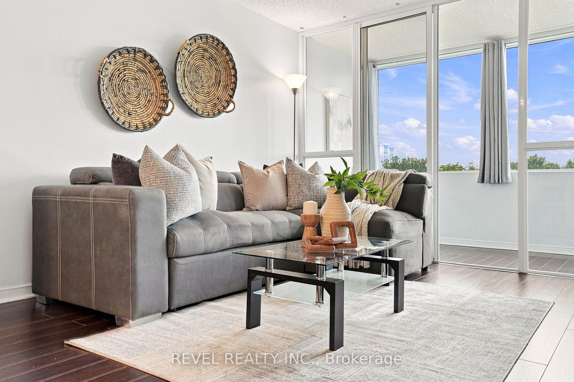 Photo 15 of Unit 306, 1655 Pickering Parkway, Pickering, Village East — HOMEH
