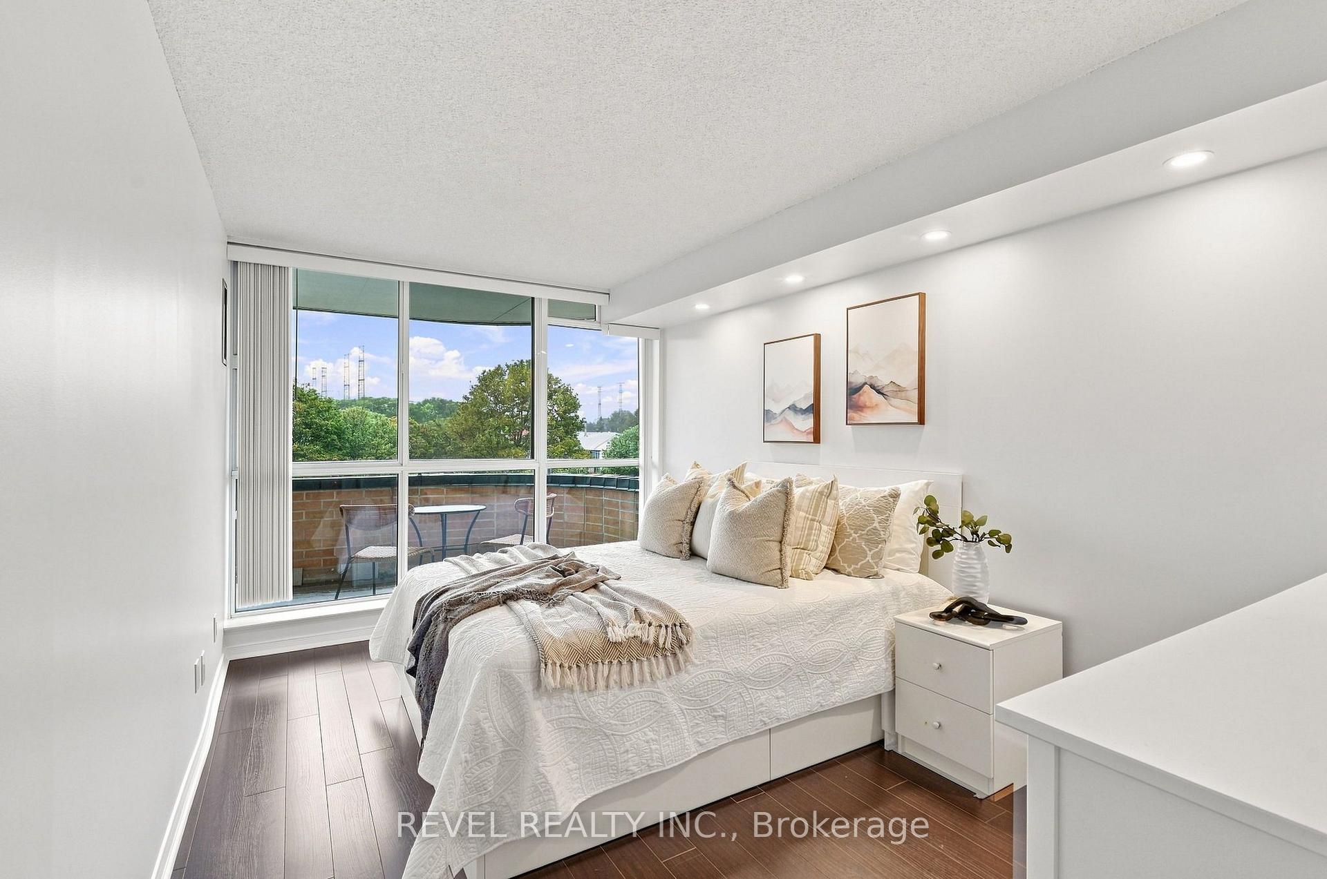 Photo 19 of Unit 306, 1655 Pickering Parkway, Pickering, Village East — HOMEH