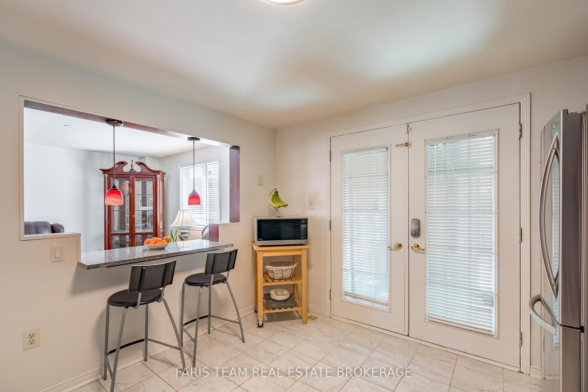 Photo 7 of 41 Willow Drive, Barrie, Holly — HOMEH