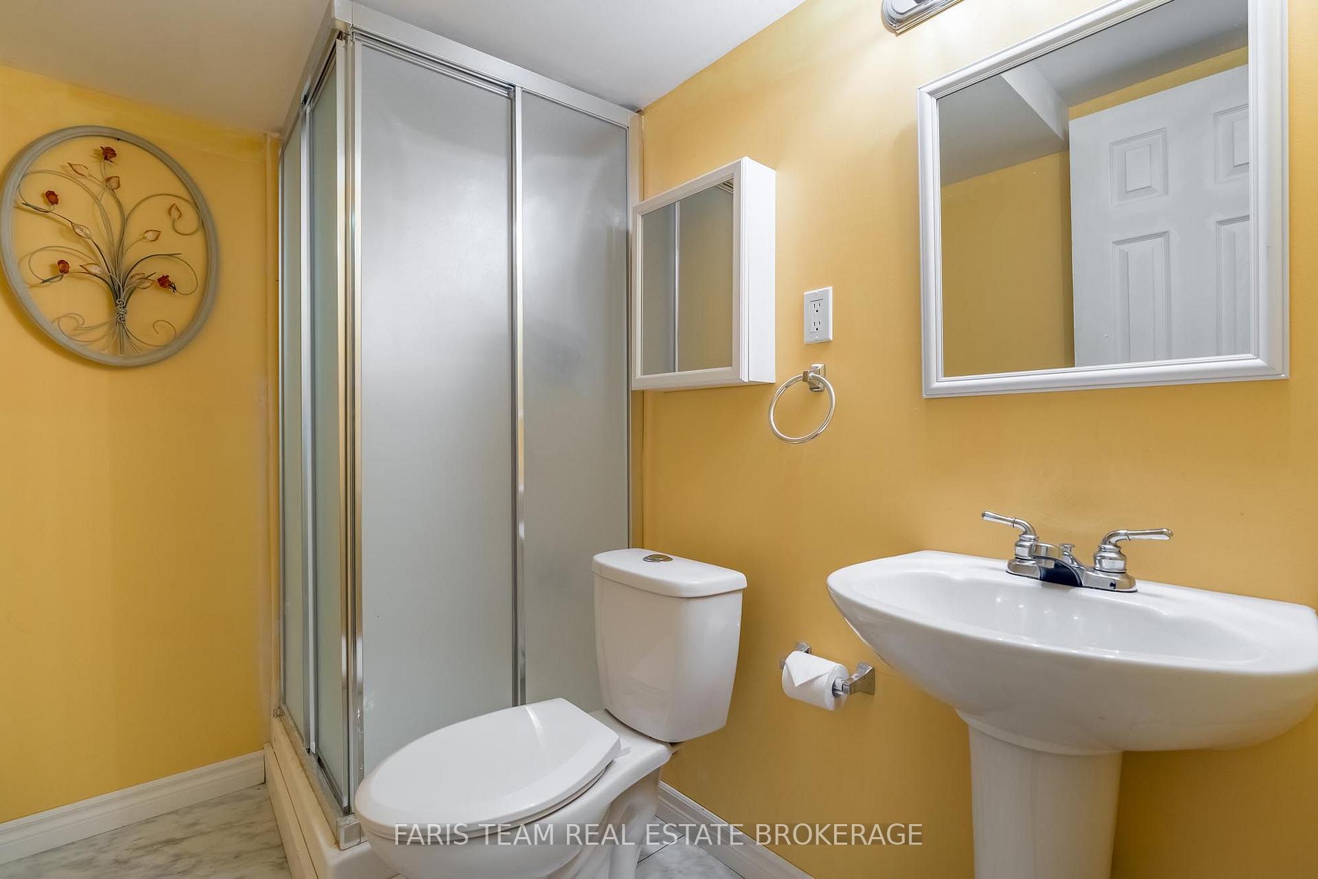 Photo 27 of 41 Willow Drive, Barrie, Holly — HOMEH