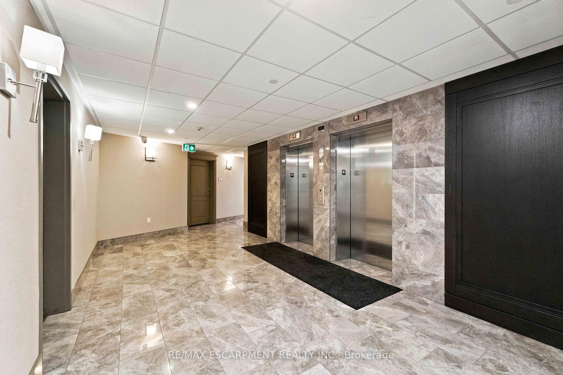 Photo 4 of Unit 411, 125 Shoreview Place, Hamilton, Stoney Creek — HOMEH