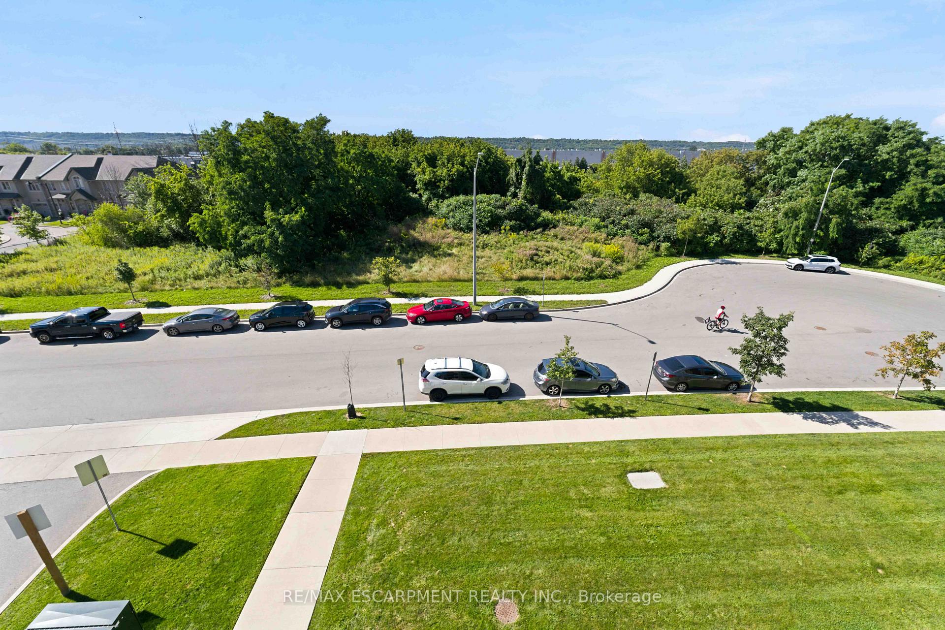 Photo 28 of Unit 411, 125 Shoreview Place, Hamilton, Stoney Creek — HOMEH