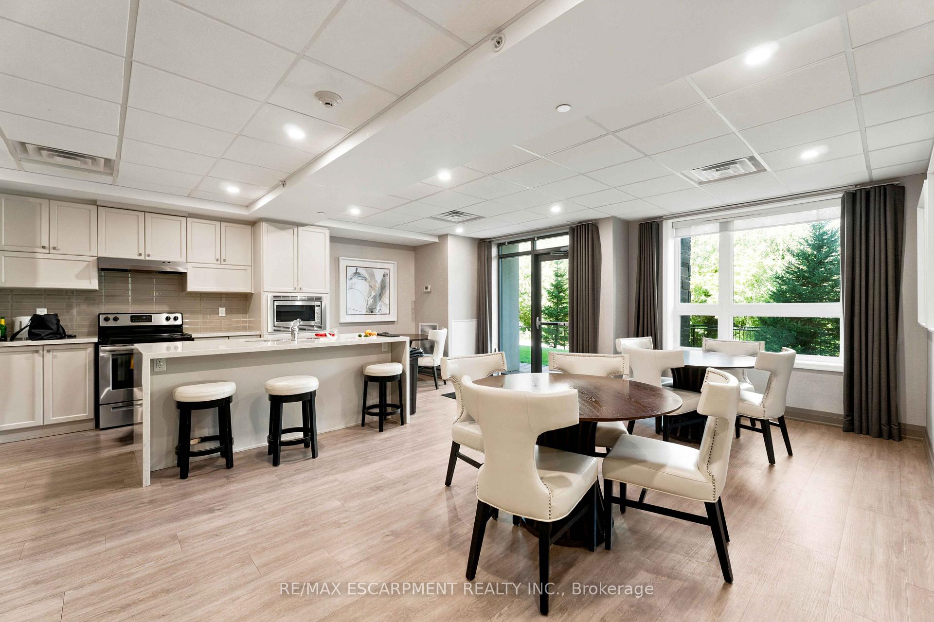 Photo 29 of Unit 411, 125 Shoreview Place, Hamilton, Stoney Creek — HOMEH