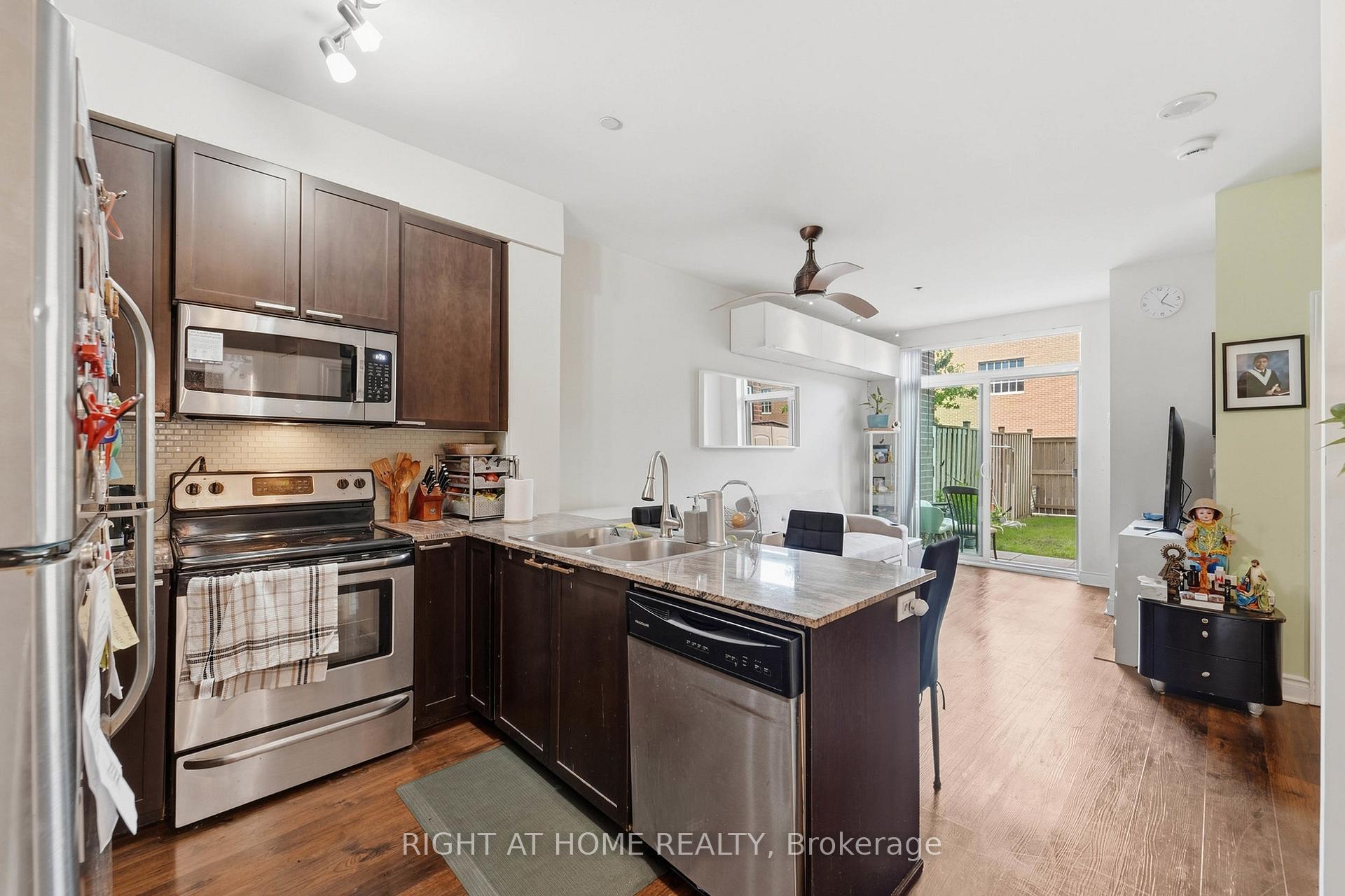 Photo 5 of Unit 104, 1328 Birchmount Road, Scarborough, Wexford-Maryvale — HOMEH