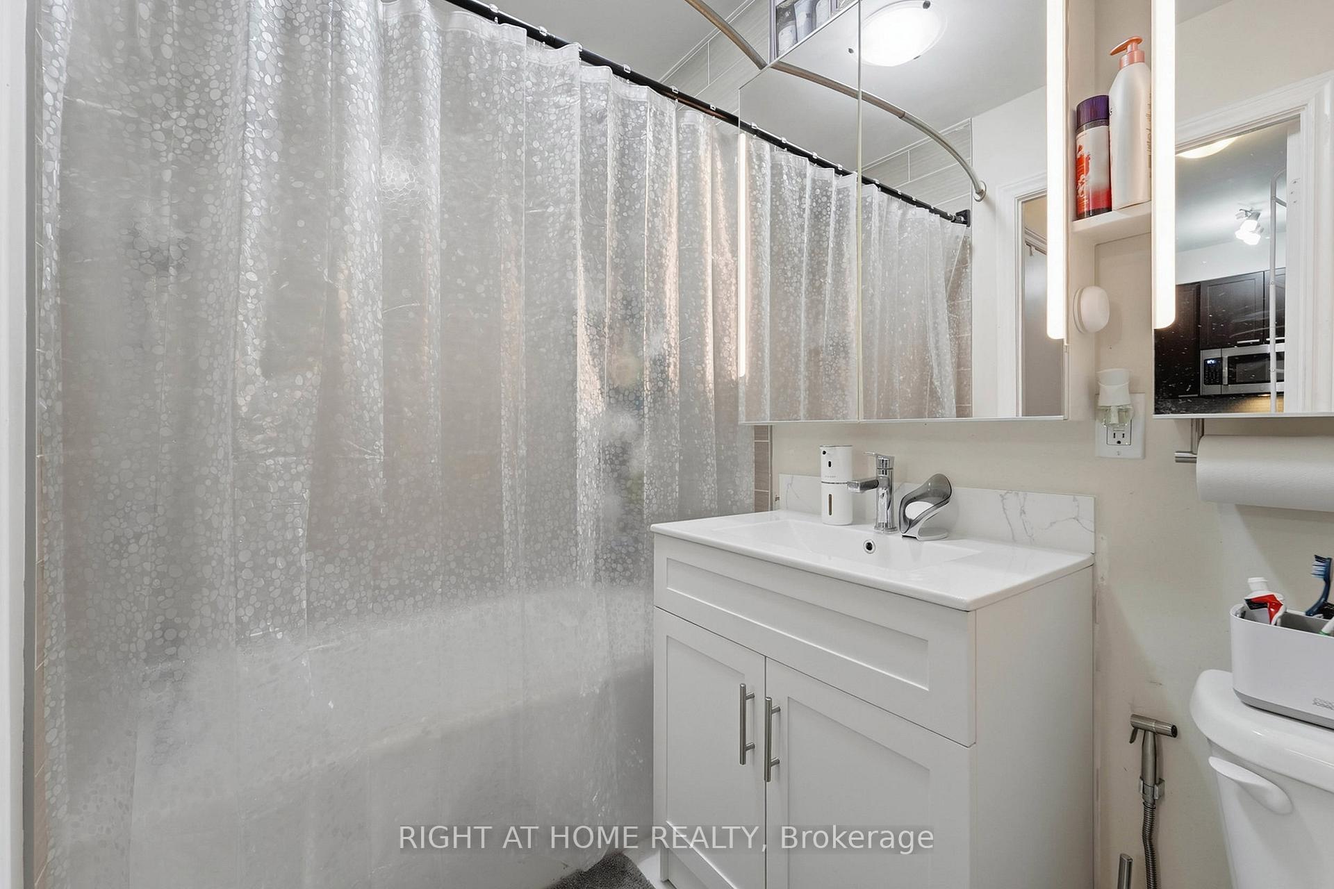 Photo 9 of Unit 104, 1328 Birchmount Road, Scarborough, Wexford-Maryvale — HOMEH