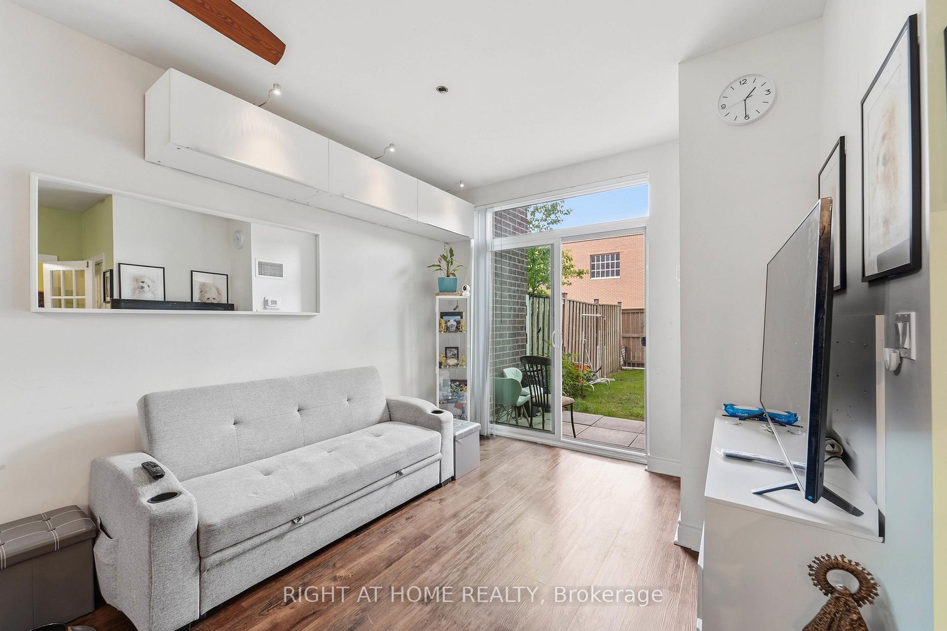 Photo 10 of Unit 104, 1328 Birchmount Road, Scarborough, Wexford-Maryvale — HOMEH