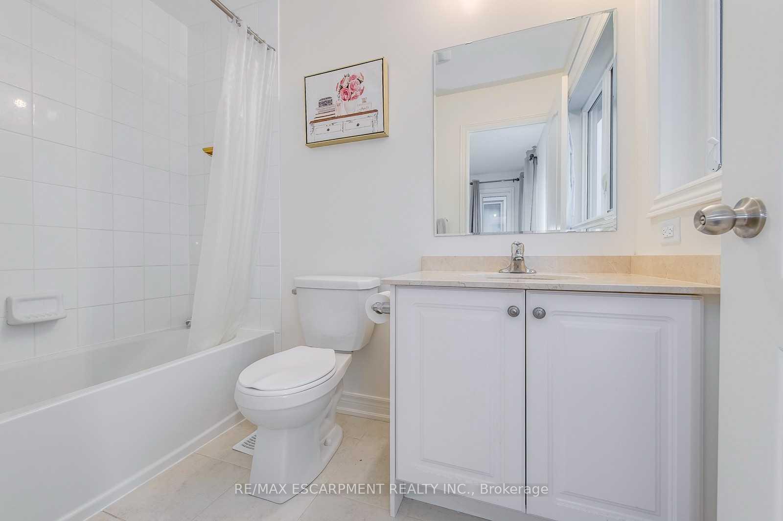 Photo 30 of 3968 Thomas Alton Boulevard, Burlington, Alton — HOMEH
