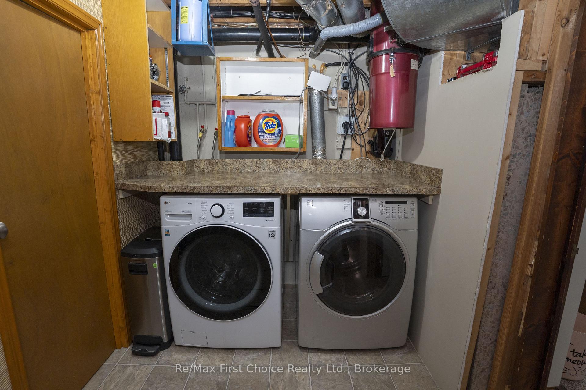 Photo 26 of 2824 Moodie Street E, Thunder Bay, Green Acres — HOMEH