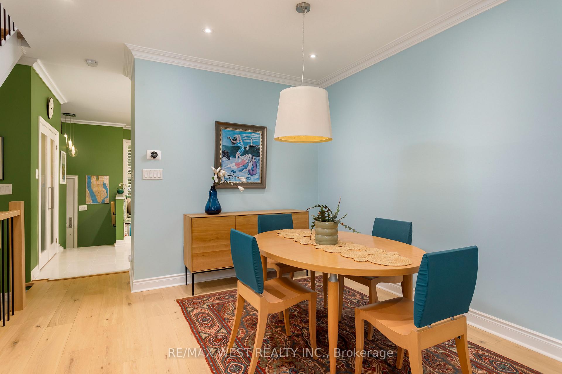 Photo 12 of Unit 3, 175 Grand Avenue, Etobicoke, Stonegate-Queensway — HOMEH