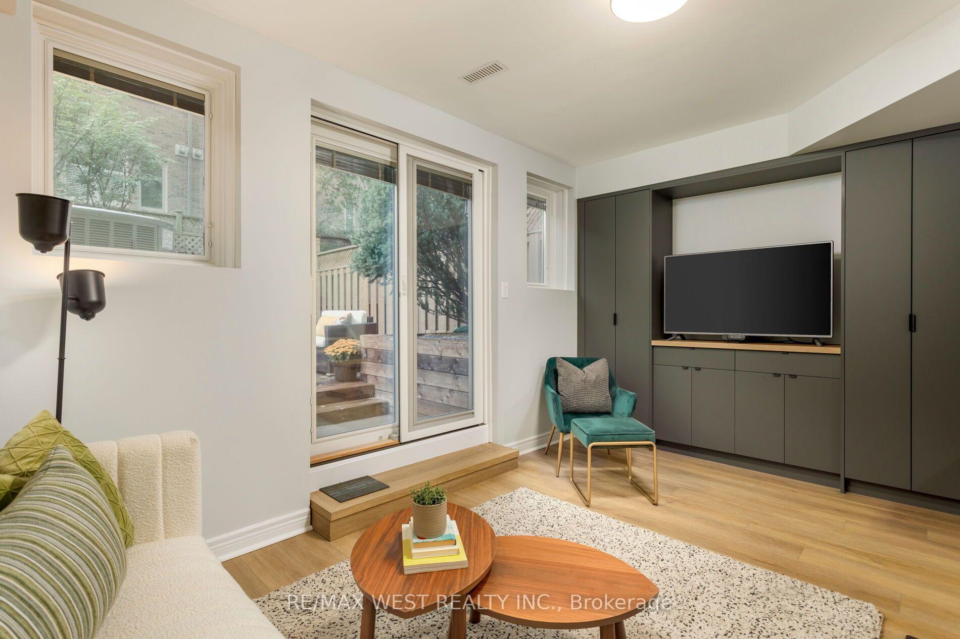Photo 44 of Unit 3, 175 Grand Avenue, Etobicoke, Stonegate-Queensway — HOMEH