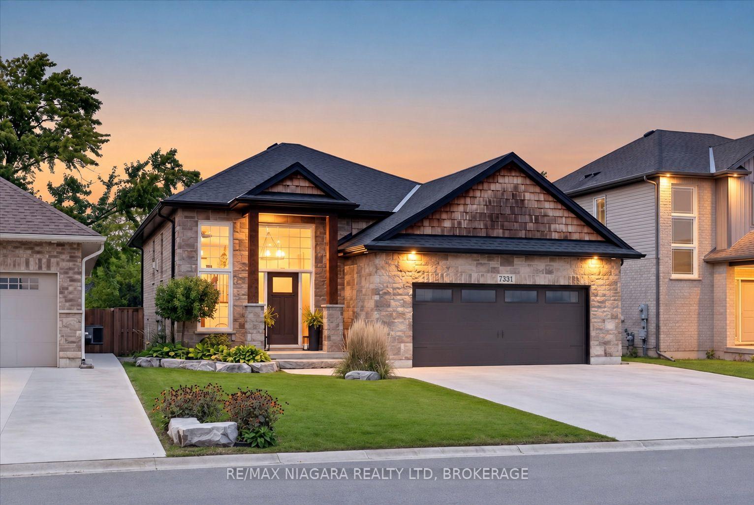 Photo 3 of 7331 Sherrilee Crescent, Niagara Falls, Brown — HOMEH