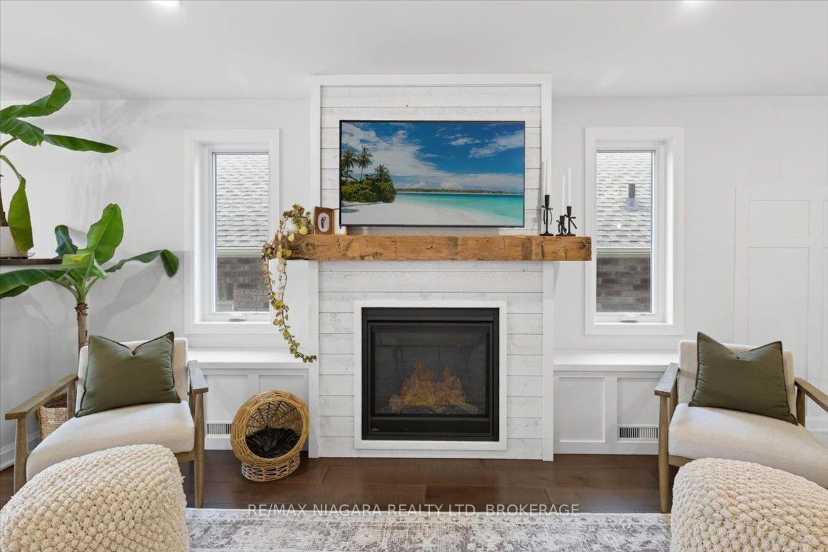Photo 16 of 7331 Sherrilee Crescent, Niagara Falls, Brown — HOMEH