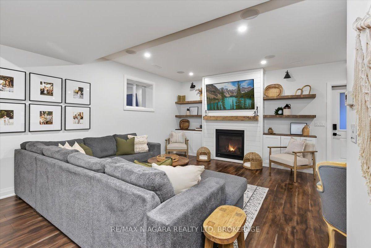 Photo 37 of 7331 Sherrilee Crescent, Niagara Falls, Brown — HOMEH
