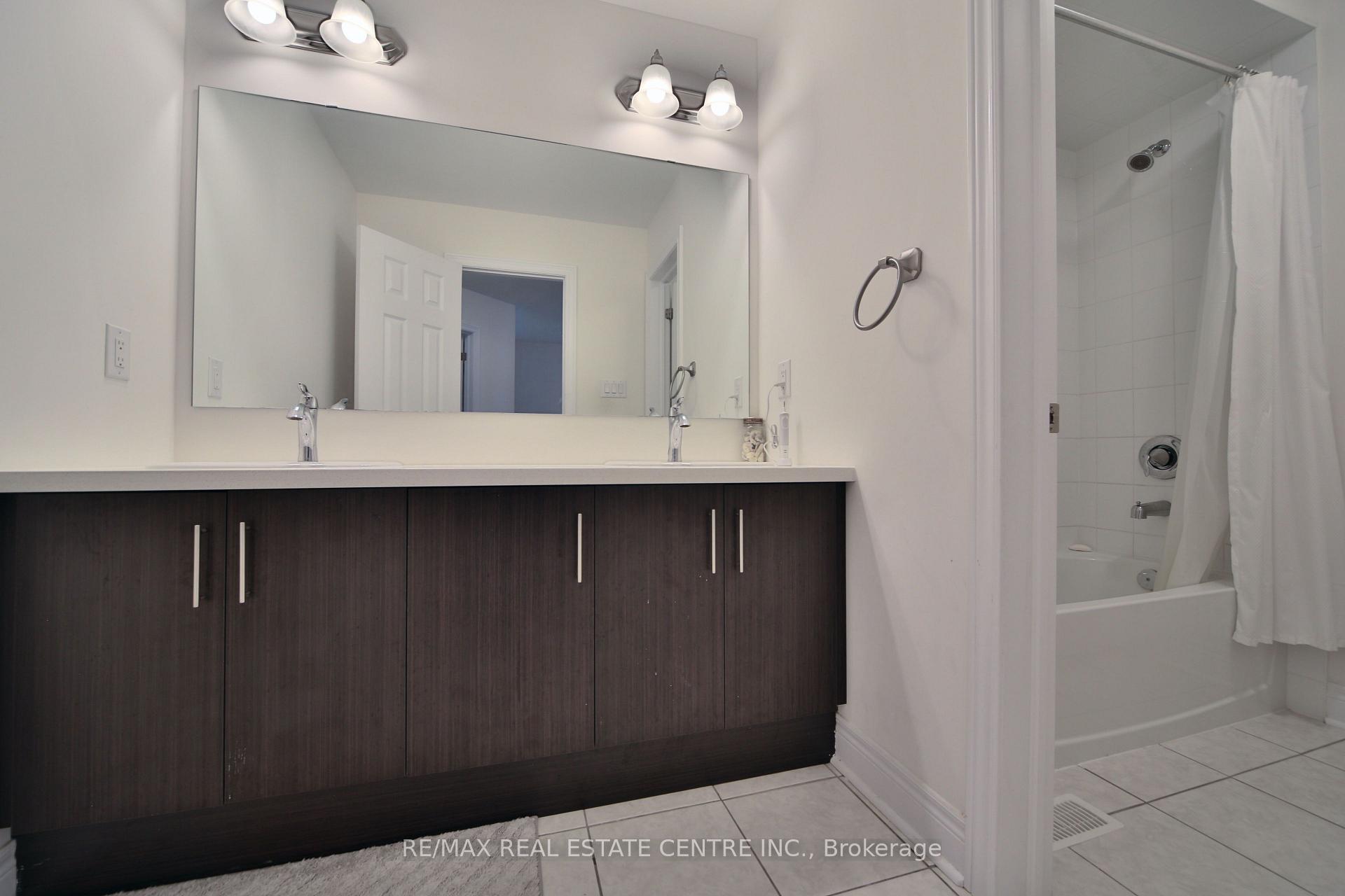 Photo 26 of 106 Branigan Crescent, Halton Hills, Georgetown — HOMEH