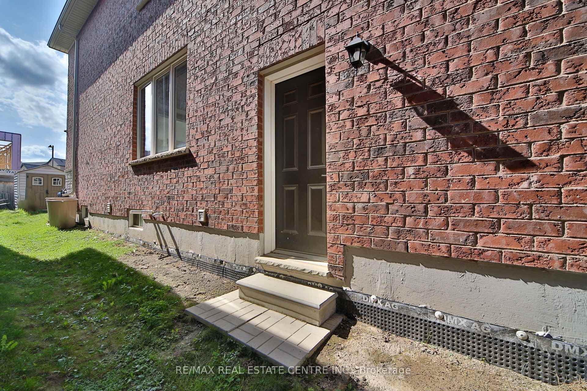 Photo 35 of 106 Branigan Crescent, Halton Hills, Georgetown — HOMEH
