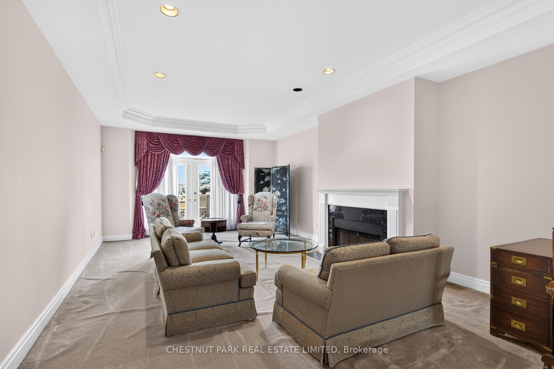 Photo 7 of 248 Spadina Road, Toronto, Casa Loma — HOMEH