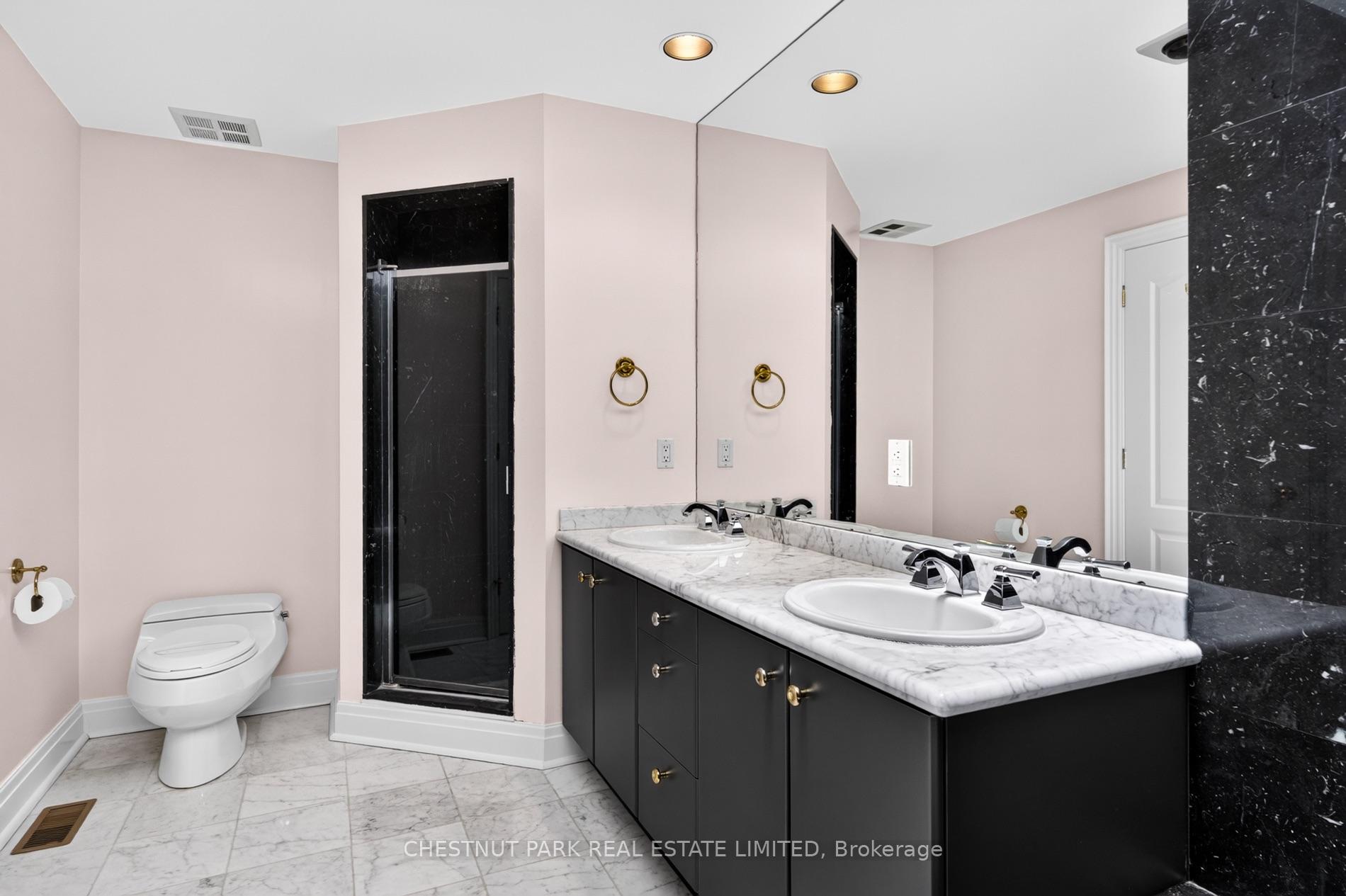 Photo 24 of 248 Spadina Road, Toronto, Casa Loma — HOMEH