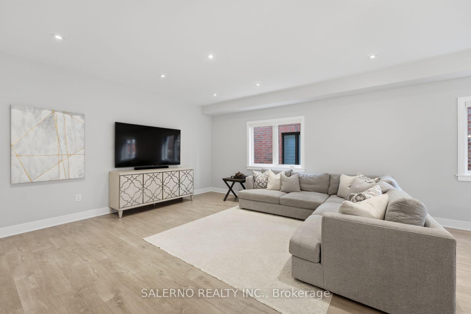 Photo 12 of 151 Vellore Park Avenue, Vaughan, Vellore Village — HOMEH