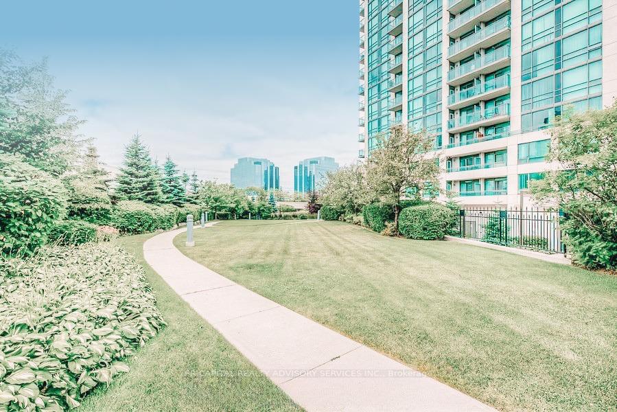 Photo 3 of Unit 1102, 68 Grangeway Avenue, Scarborough, Woburn — HOMEH