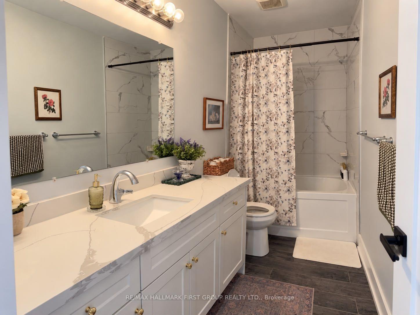 Photo 4 of Unit 2, 182 Prince Street, Oshawa, O'Neill — HOMEH