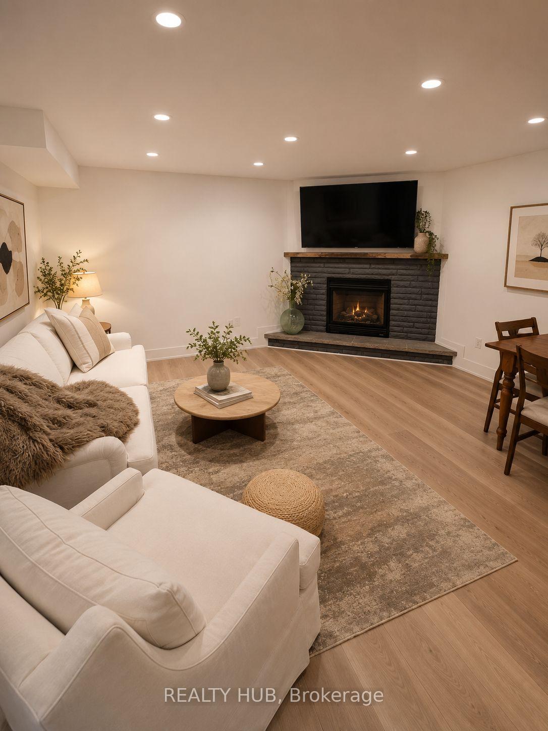 Photo 2 of 2-775 Ashley Avenue, Burlington, Brant — HOMEH