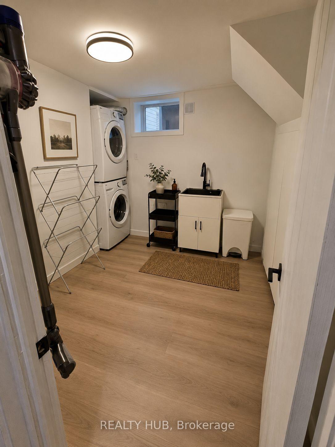 Photo 4 of 2-775 Ashley Avenue, Burlington, Brant — HOMEH